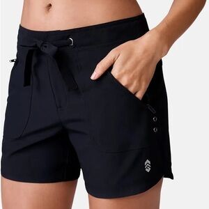 Free Country Women's 5" Swim Board High Waisted Black Shorts. Sz L